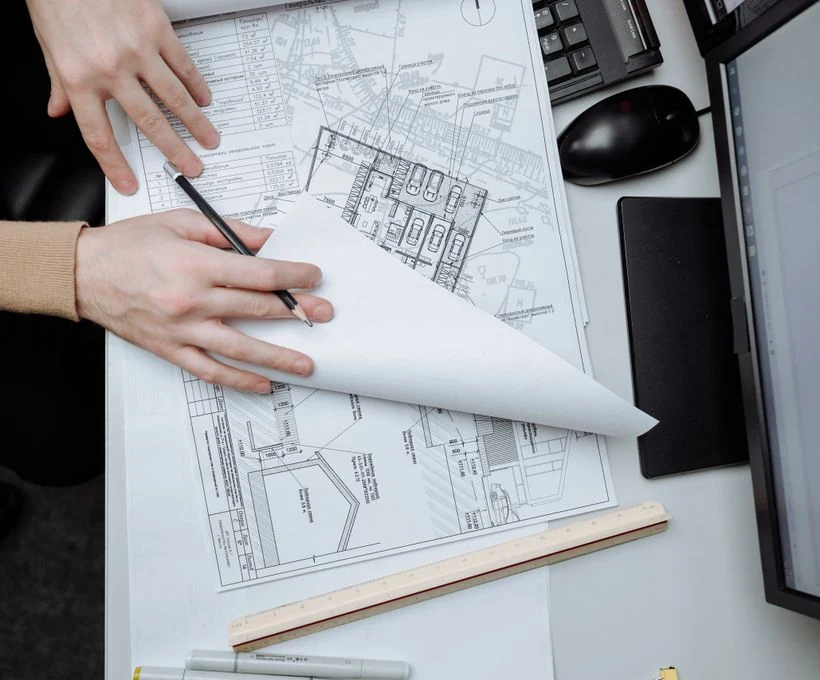 Expertise en urbanisme et administration municipale